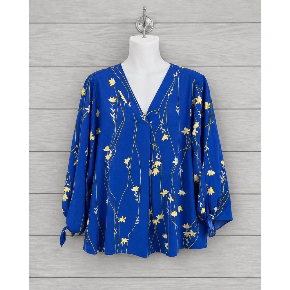 Belle by Kim Gravel Boho Mini Floral Blouse With Sleeve Tie A394086 Size Large